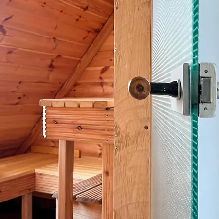 Cozy In With Sauna شقة